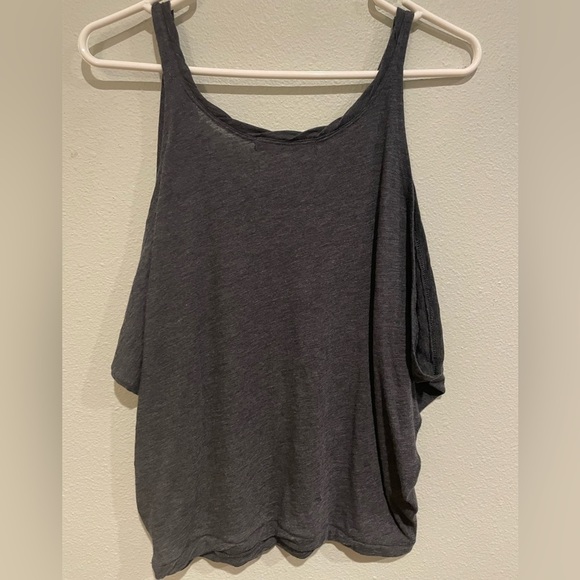 Women’s We the Free Gray tank top. Size XS - Picture 4 of 4